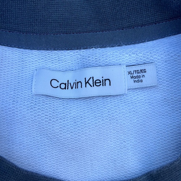 Calvin Klein Women's Dark Purple/Gray Watercolor Crewneck - Picture 2 of 4